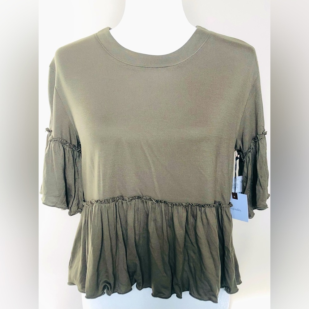 Originality Women’s Boho Top Olive Green with Ruffle Sleeves NWT - Size Small